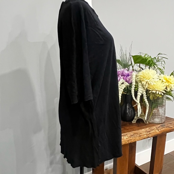 Faded Medium T-Shirt - Picture 9 of 10